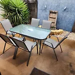 Comfortable Villa Across The Road From The Historic Recreation Hotel