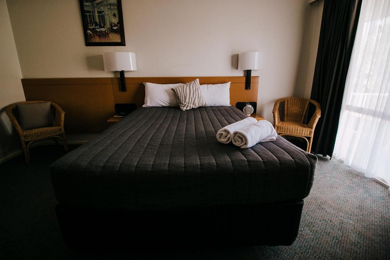 Motel Overland 3*