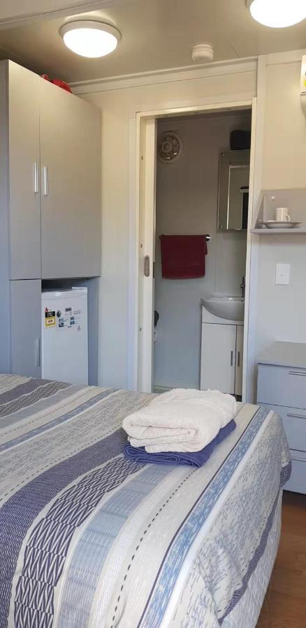 Hostel Weslan *